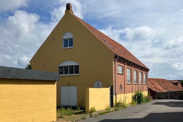 <em>Cirkusbygningen i Sandvig skal v�re et kulturelt centrum.</em>