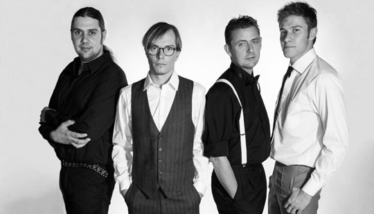 The Heat-Makers forts�tter