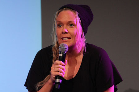 T�t p� udsolgt til Linda P