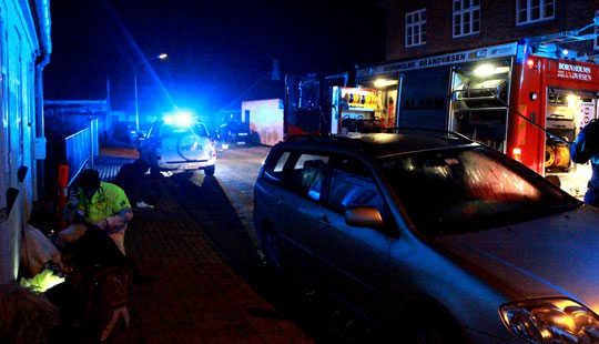 Unge skal afh�res om brand
