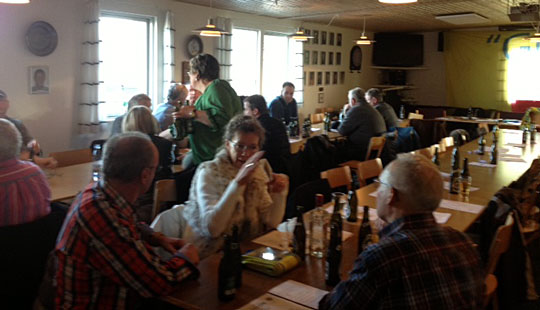 Supportere genvalgte formand