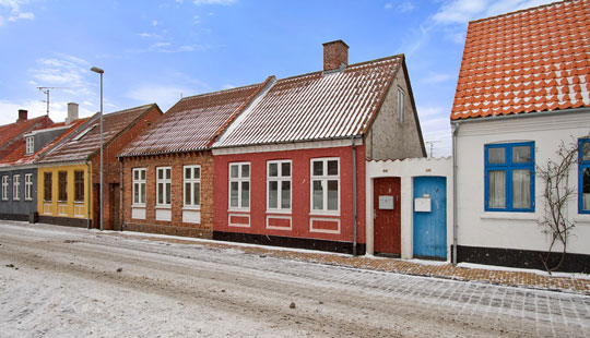 Istandsat byhus i R�nne