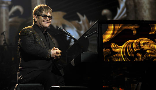 Elton John i R�nne Bio