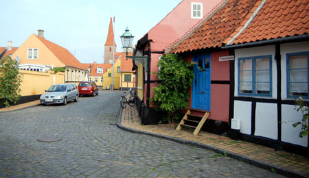 R�nnes gamle huse fotograferes