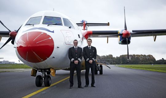 Fly og piloter med oversk�g