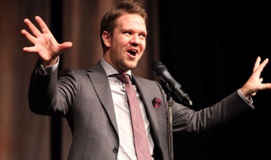 Warberg-show helt til grin