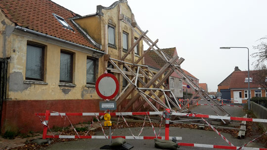 Farlige boliger skal nedrives