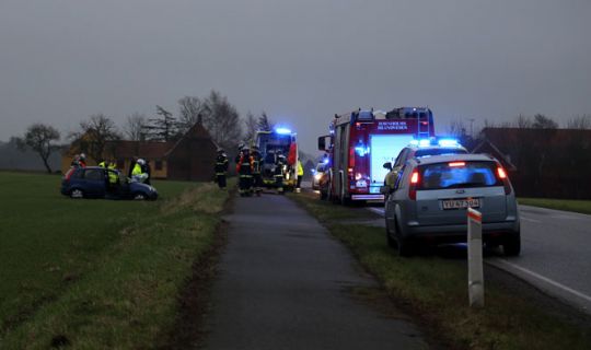 Kvindelig bilist uheldig