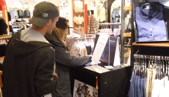 De unges aften i Simon�s