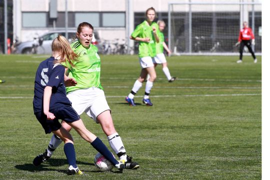 Forheksede U18 pigetr�jer