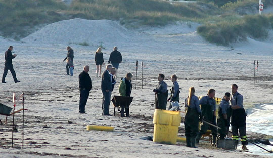 Olie p� Balka Strand