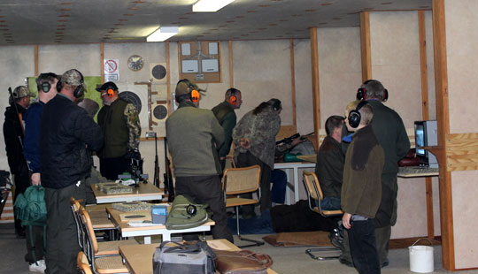 J�gere i k� til indskydning