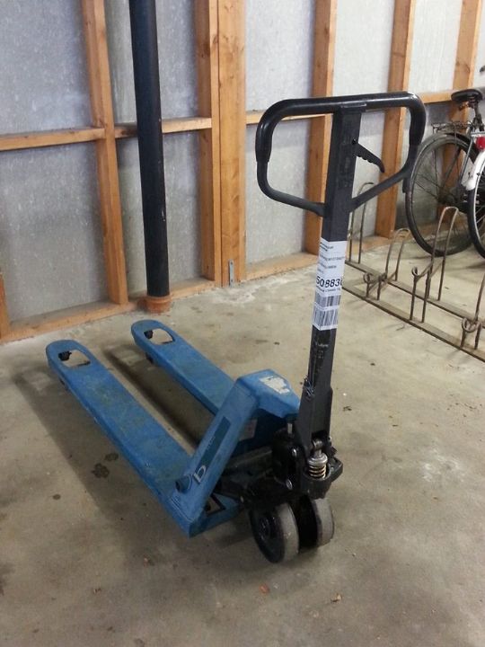 Pallevogn fundet i R�nne