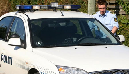 Tyve i Svaneke var far og s�n