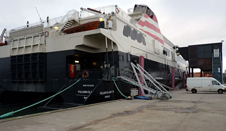 Hurtigf�rge aflyser to ture