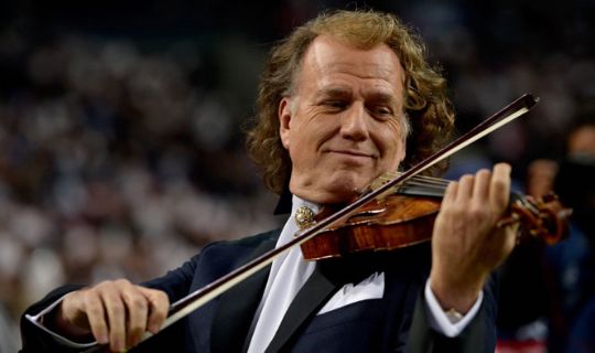 Koncert i R�nne Bio