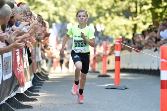 B�rne Etapen i skoven