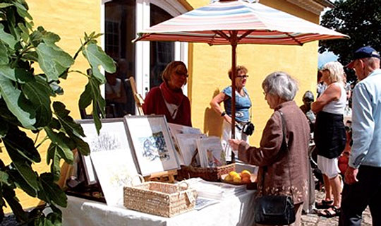 Stort kunstmarked i Svaneke
