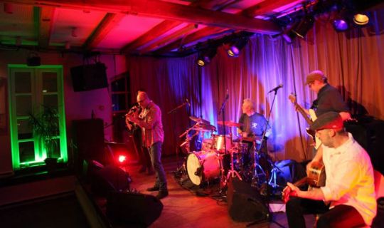 Neil Young Jam p� Svanekegaarden