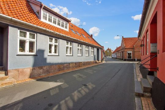 Herskabsvilla i R�nne