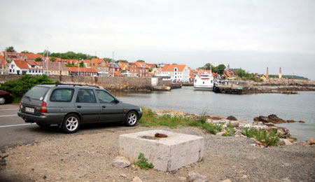 Slog og truede d�rmand