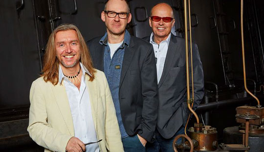 Shubber g�ster Svanekegaarden