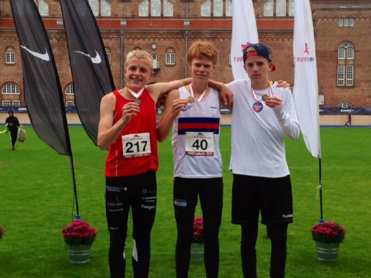 Succes p� l�bebanerne