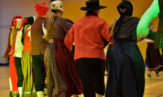 Tilskud til Folk & F�