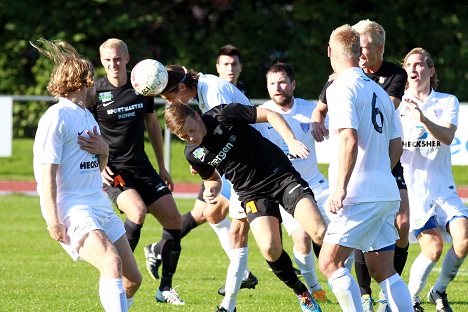 R�nne fB stadig ubesejrede