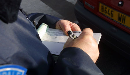 Solgte bil men f�r p-b�der