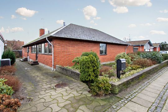 Villa i attraktivt kvarter