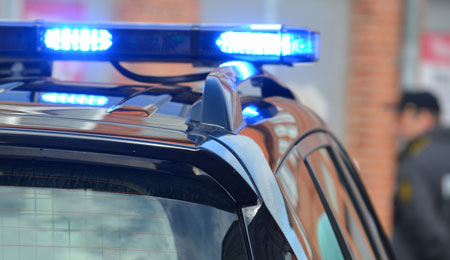 F�rre personer sigtet for vold