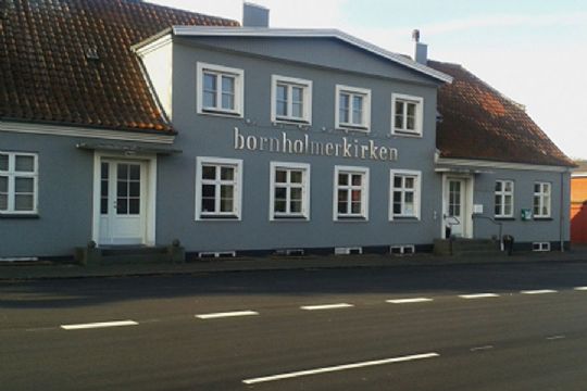 Ny cafe �bner i Vestermarie