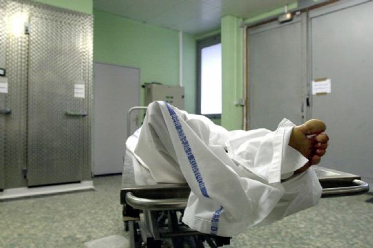 44-�rigt voldsoffer d�de af blodtab