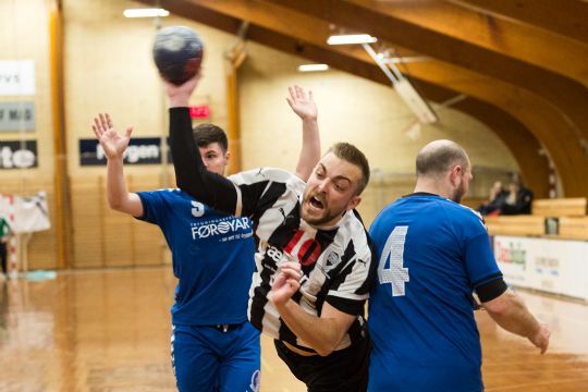 H�ndbold: Smalt Viking/R�nne nederlag