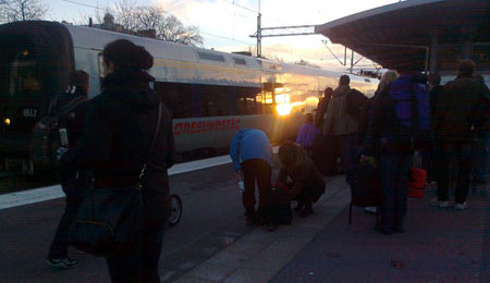 DSB hjalp strandede buspassagerer