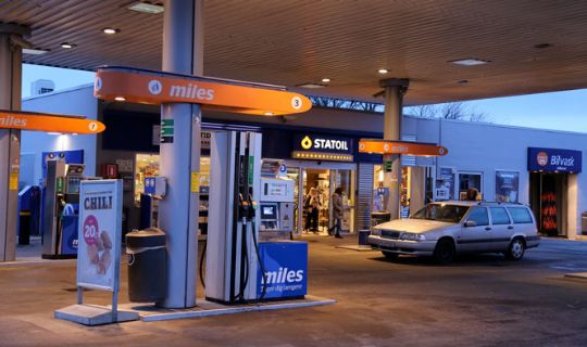 Fejl stopper salget af blyfri benzin