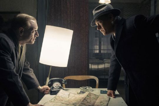 Spionthriller i R�nne Bio