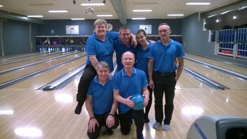 BBK95 bowlere gav og tog