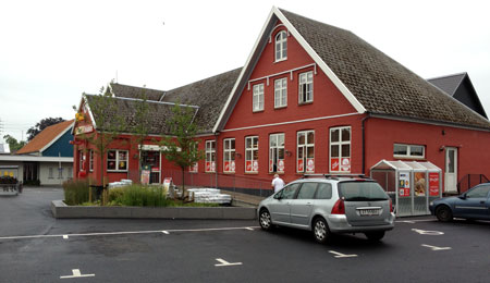 Voldsmand skal i behandling