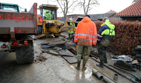 St�rre brud p� vandledning