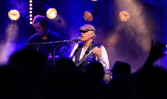 Musikalsk tur med Larsen