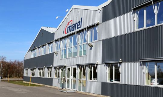 Marel lukker fabrik i R�nne