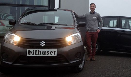 Ny microbil revet v�k