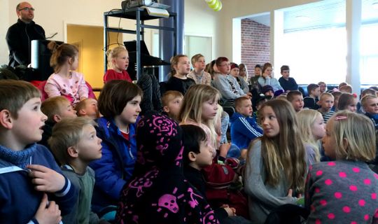 Sangdag markeret i Nyker