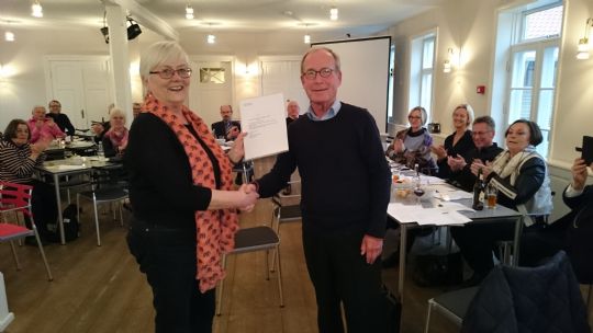 75.000 kr. fra teatervenner