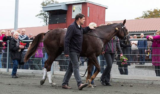 Topopdr�tter nyder triumferne