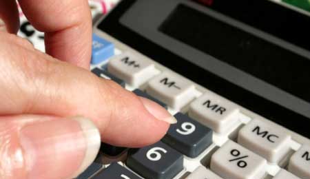 Sparbo Finans frygter tab