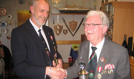 Ny dartmester k�ret