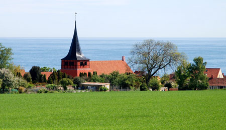 Tyveri fra to kirker